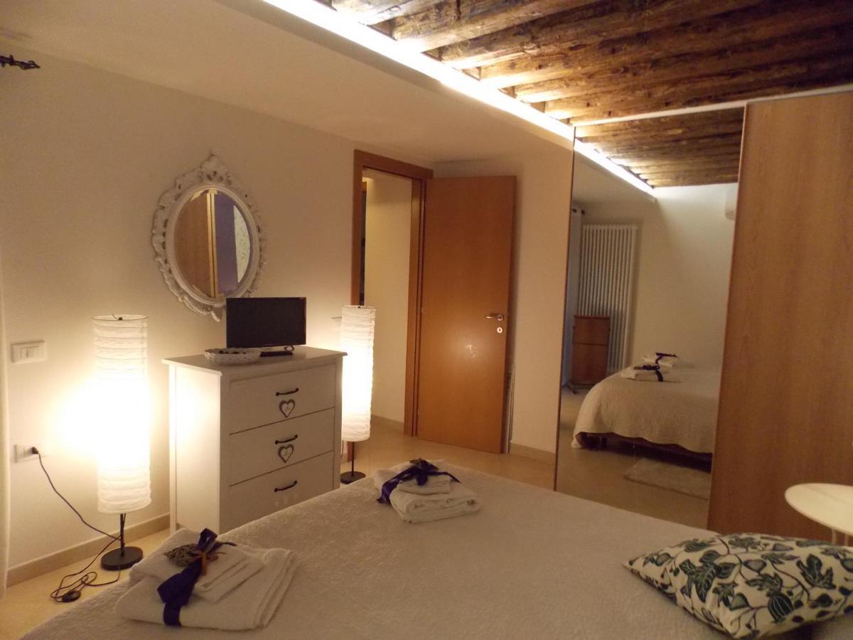 La Casa Di Sonia Apartament *
